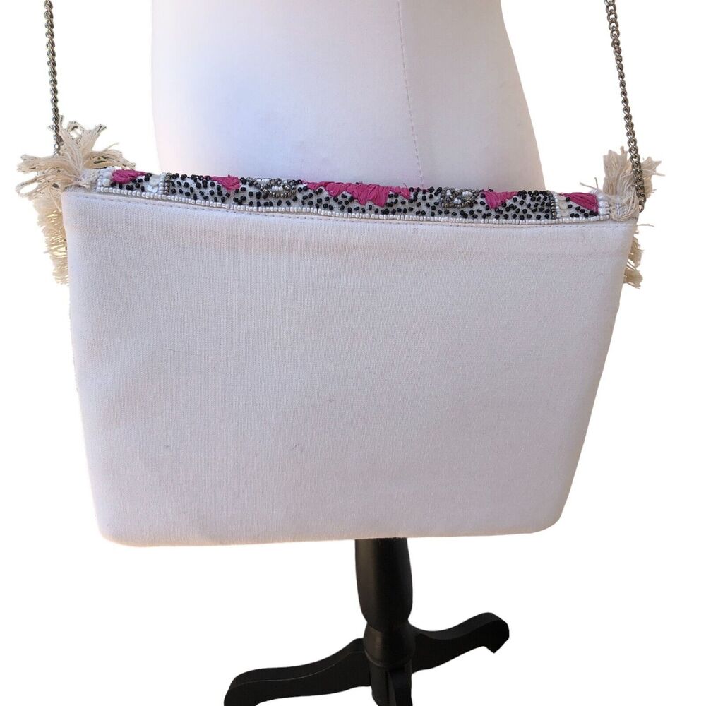Lobe Love Pink and Cream Boho Embroidered Gypsy Fringe Bead Cross Body Bag - Picture 4 of 9